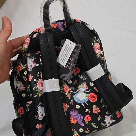 Disney Alice in wonderland loungefly AOP - Picture 5 of 7